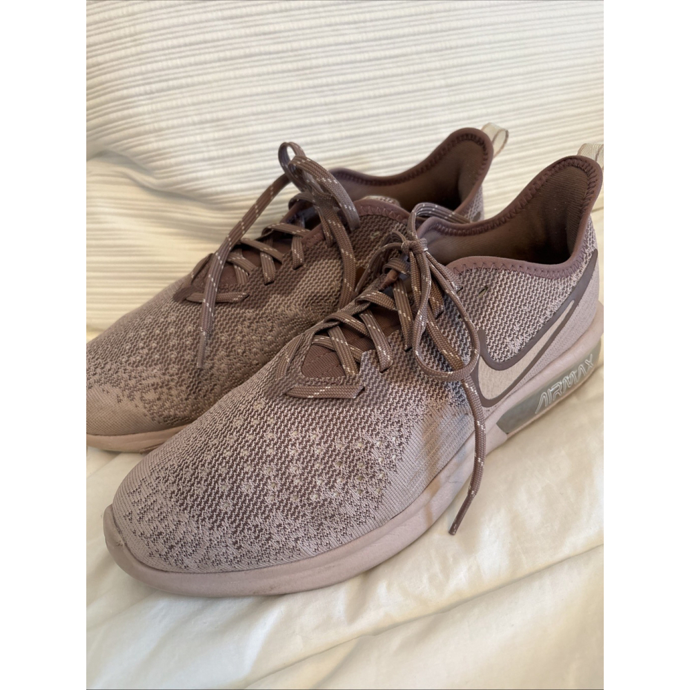 Nike Air Max Sequent 4 Women 10 Running Shoes PINK Athletic Jogging Sneaker - Picture 2 of 7